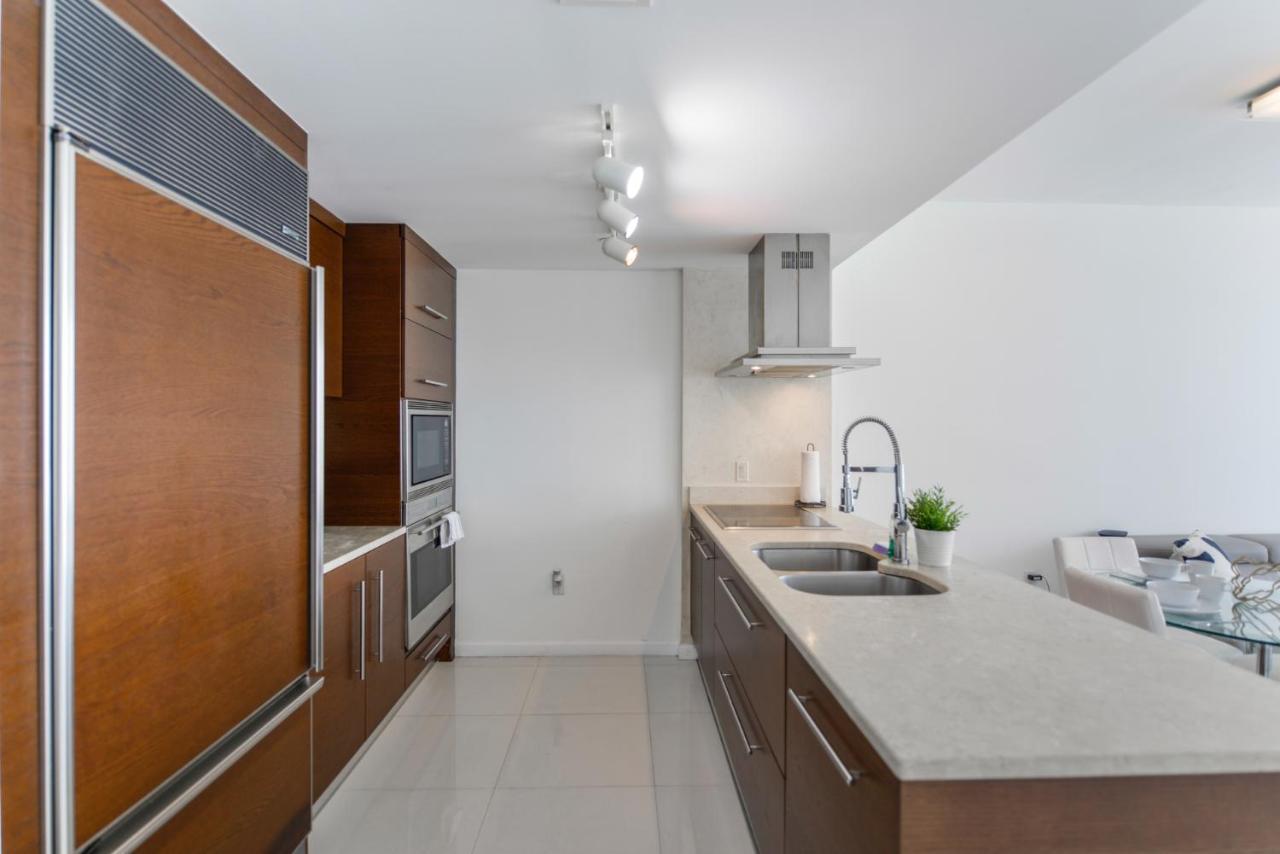 ICON Brickell residences Miami Esterno foto